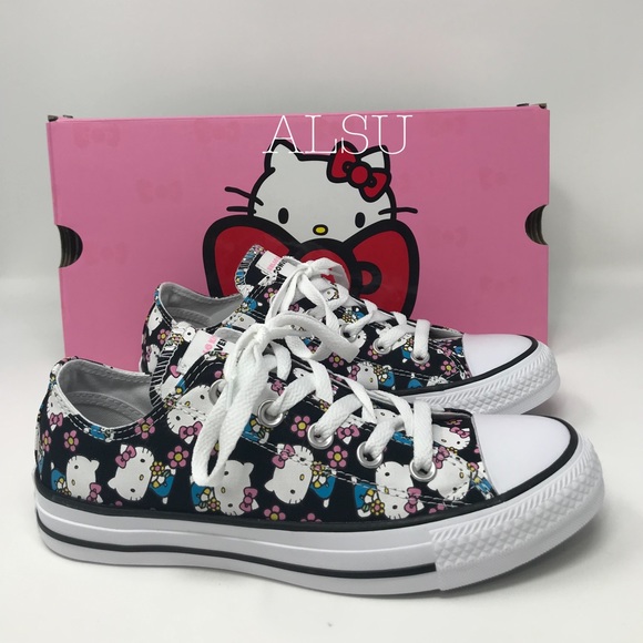 Converse Shoes - Converse & Hello Kitty Ctas OX Canvas 65 C Black W